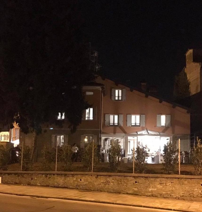 Rossodivino Hotell Cavriago Eksteriør bilde